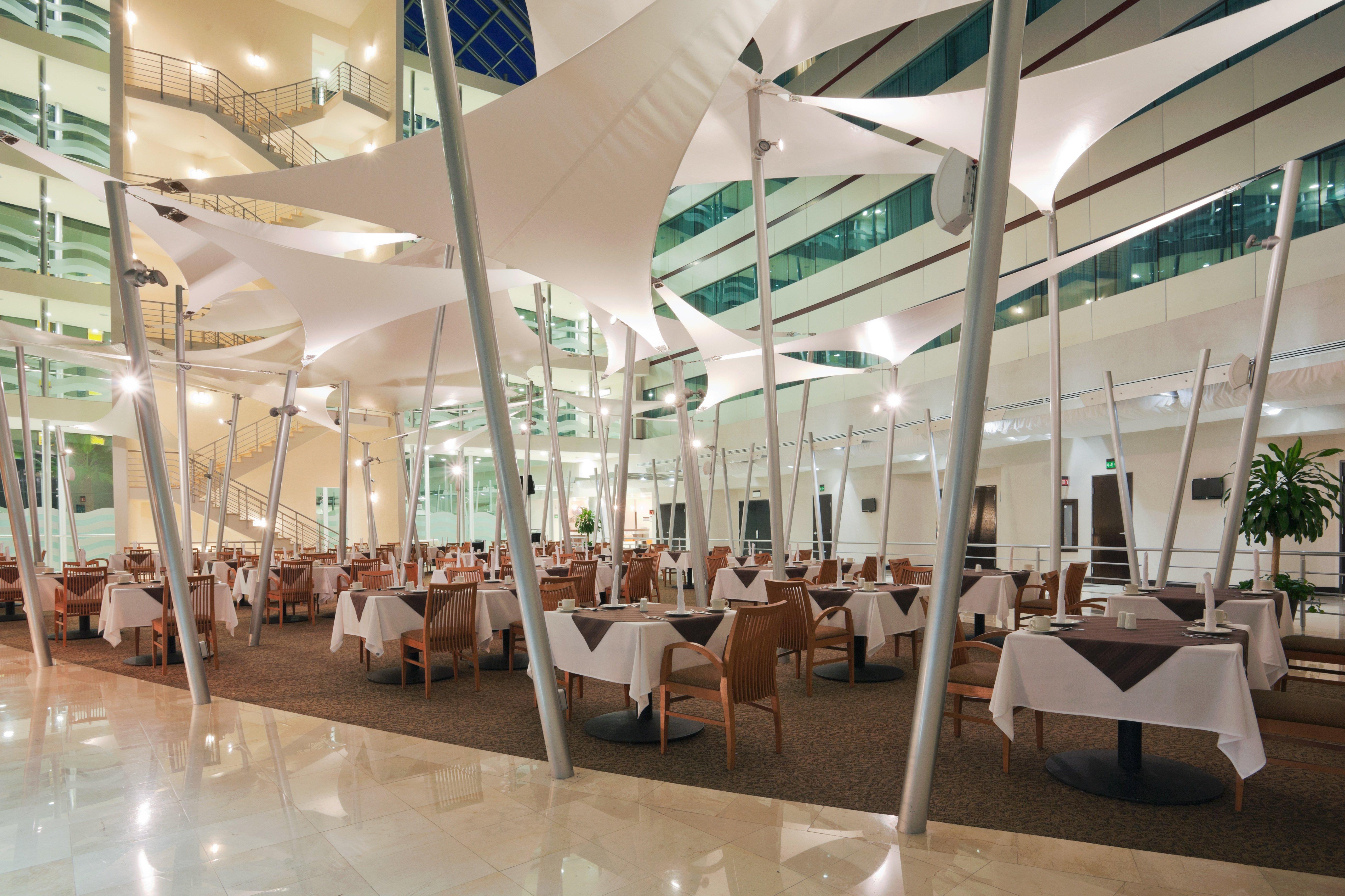 Crowne Plaza Leon By Ihg Hotel Restoran gambar